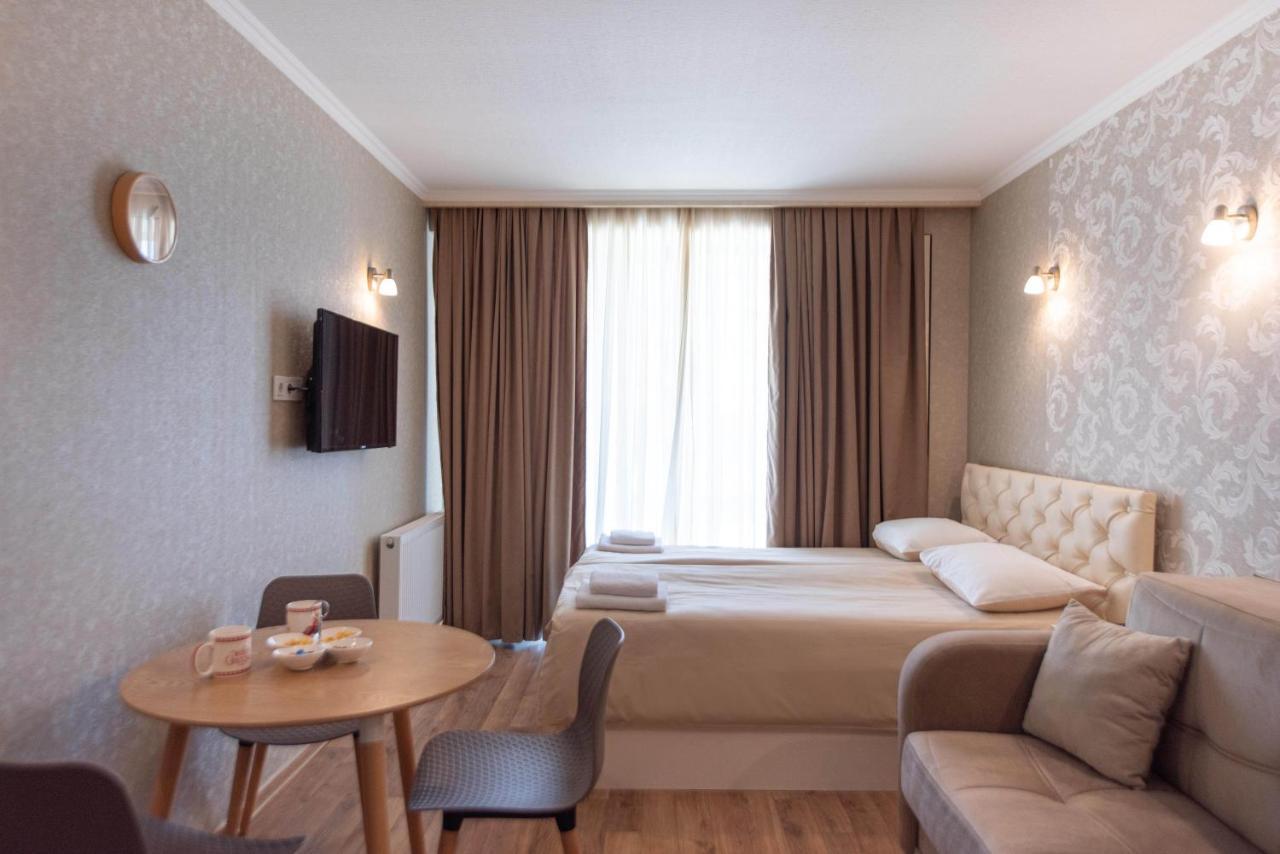 Very Fast Wifi And Own Park Place!! Gudauri Exterior photo