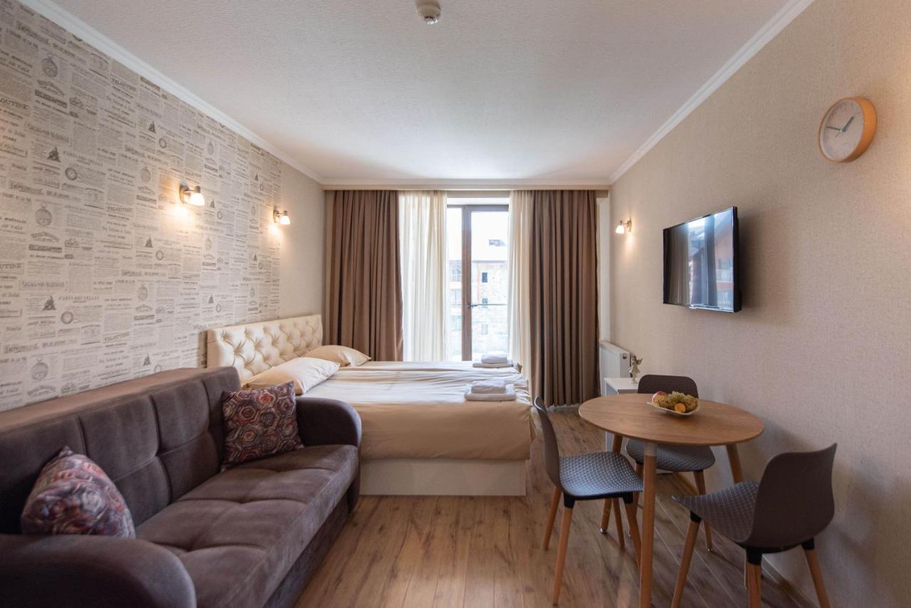 Very Fast Wifi And Own Park Place!! Gudauri Exterior photo