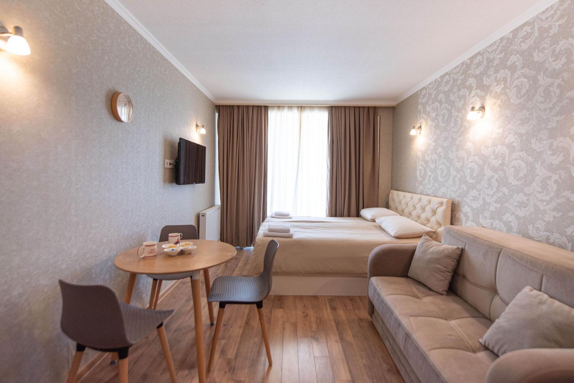 Very Fast Wifi And Own Park Place!! Gudauri Exterior photo